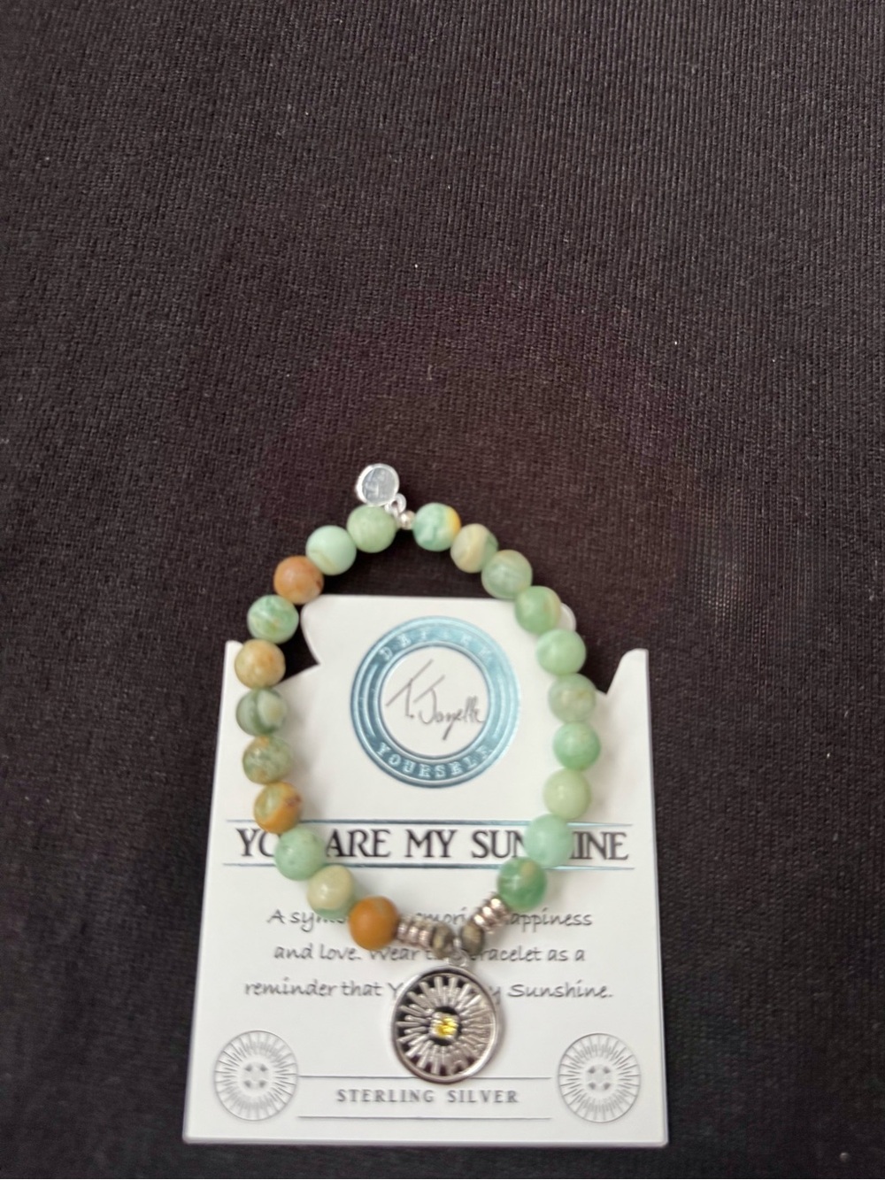 T. Jazelle Green and Brown Beaded Stretch Bracelet with Sunburst Charm - NEW - Picture 9 of 9